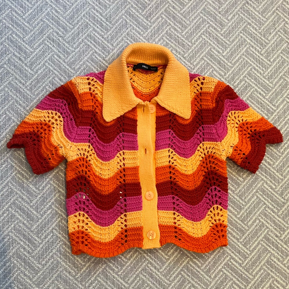 Mango knitted cropped cardigan… never worn, size x-Small